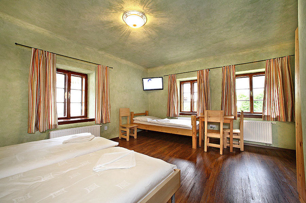 Pension U Hada Cesky Krumlov Ngoại thất bức ảnh