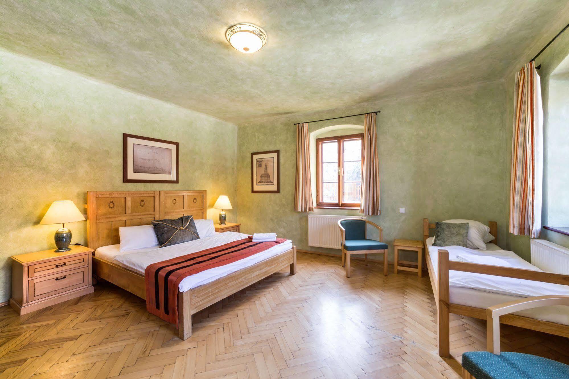 Pension U Hada Cesky Krumlov Ngoại thất bức ảnh